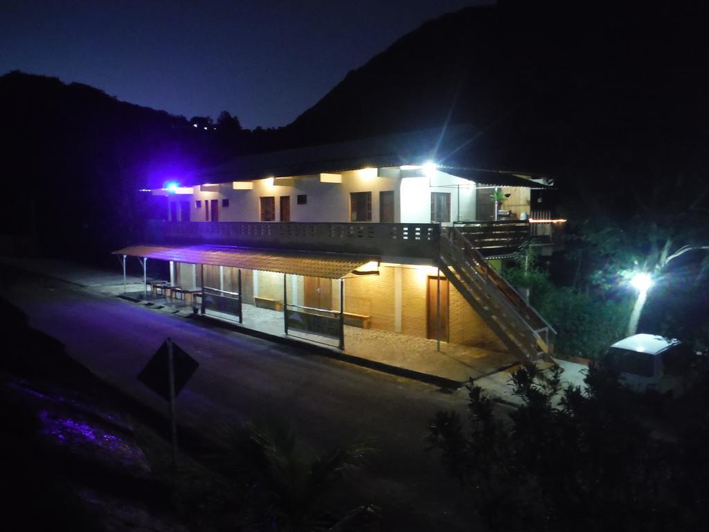 Residencia Pedra Do Elefante Hotel Guarapari Ngoại thất bức ảnh